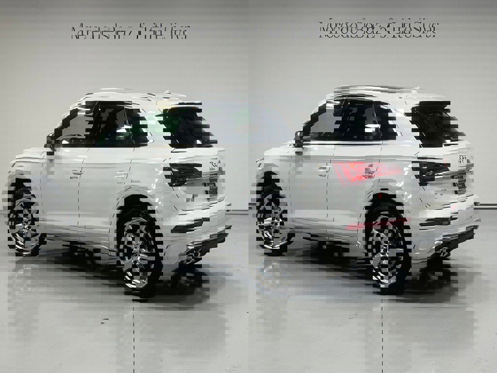 Used 2021 Audi SQ5 Premium Plus w/ Premium Plus Package image 3