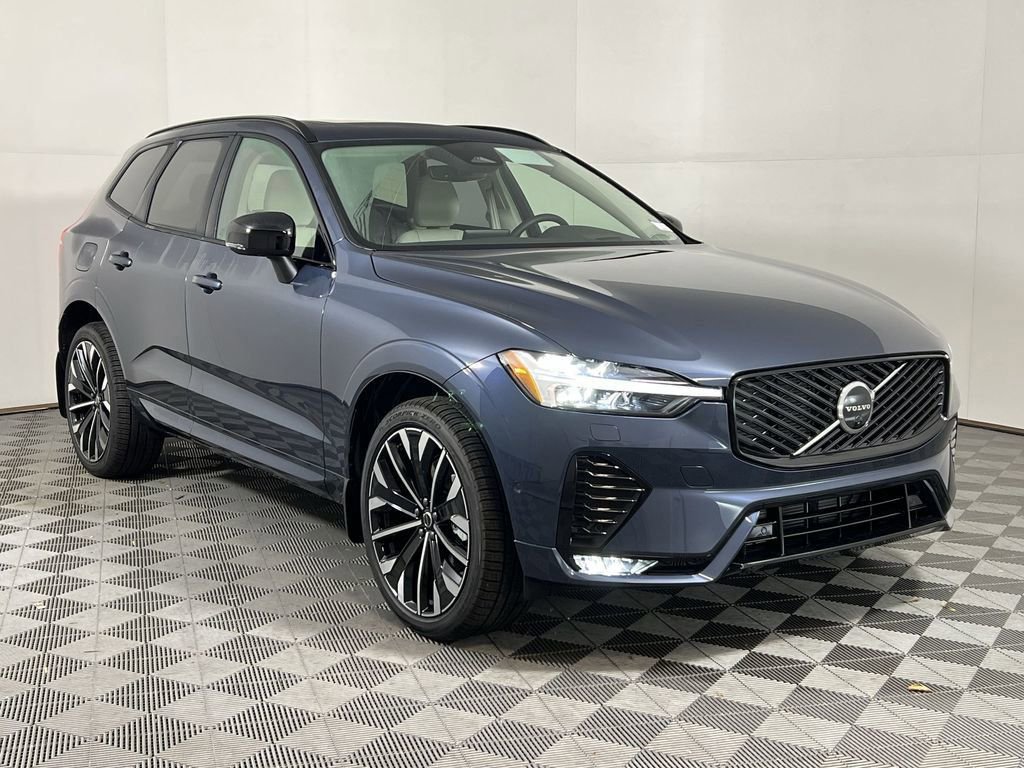 New 2026 Volvo XC60 B5 Ultra w/ Climate Package image 2