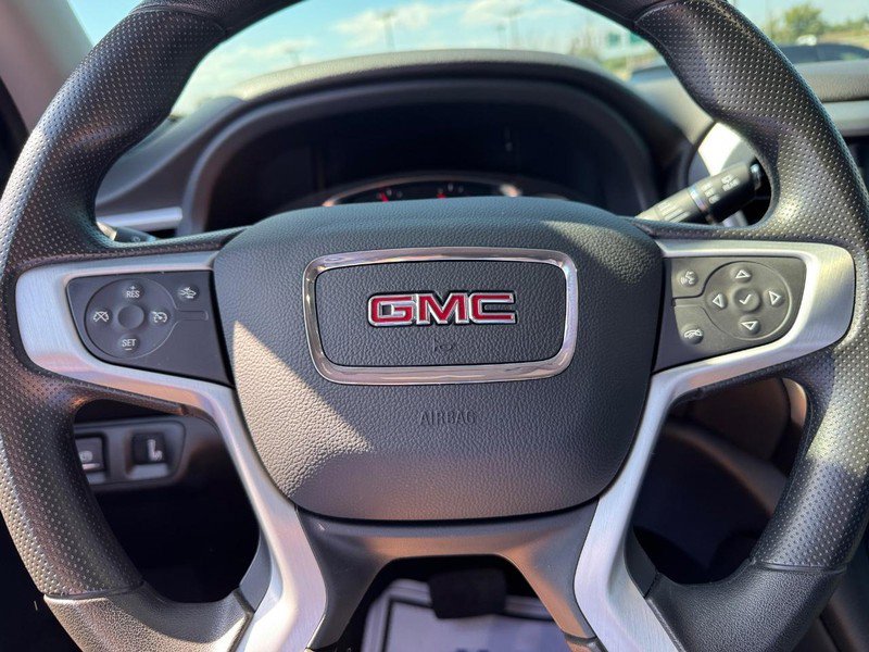 Certified 2023 GMC Acadia SLE w/ Driver Convenience Package image 19