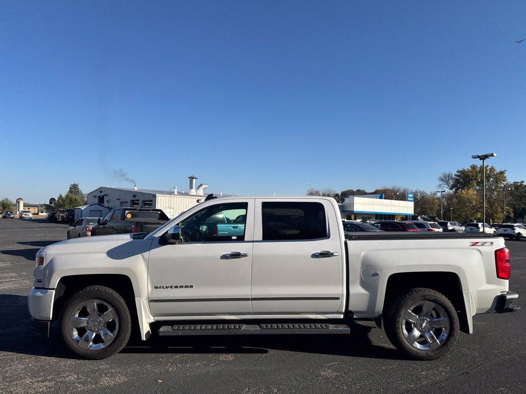 Used 2016 Chevrolet Silverado 1500 LTZ Z71 w/ LTZ Plus Package AWD/4WD image 2