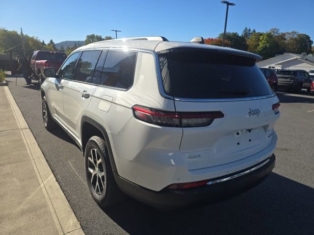 New 2025 Jeep Grand Cherokee L Limited image 4