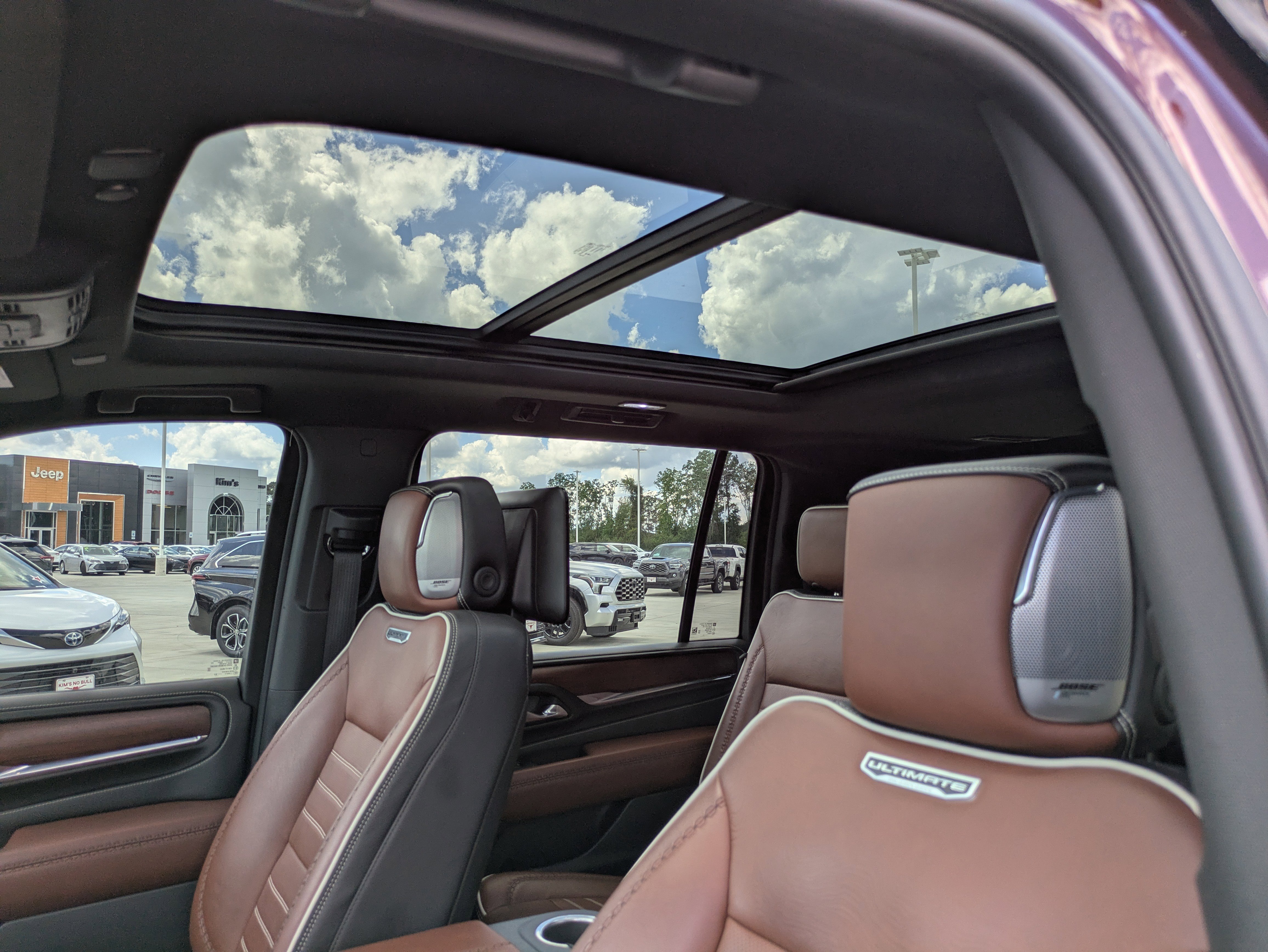 Used 2023 GMC Yukon XL Denali Ultimate w/ LPO, Floor Liner Package image 12