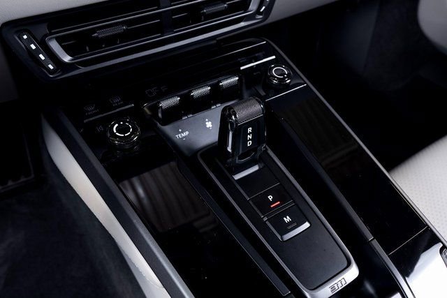 Used 2024 Porsche 911 Carrera 4S image 46