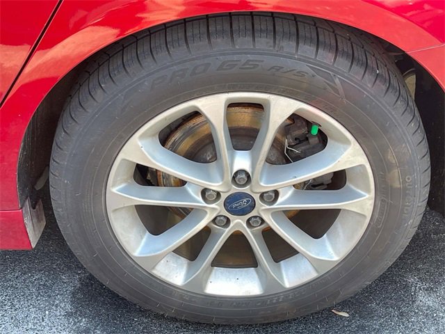 Used 2020 Ford Fusion SE image 9