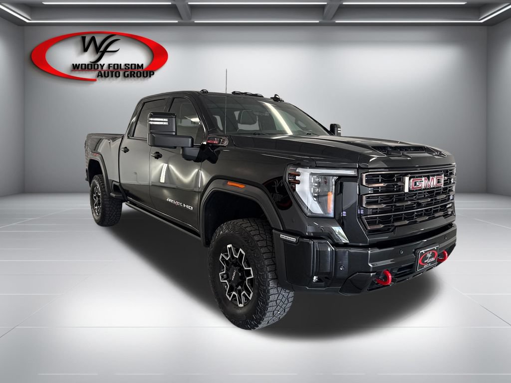 Used 2025 GMC Sierra 2500 AT4X AWD/4WD image 3
