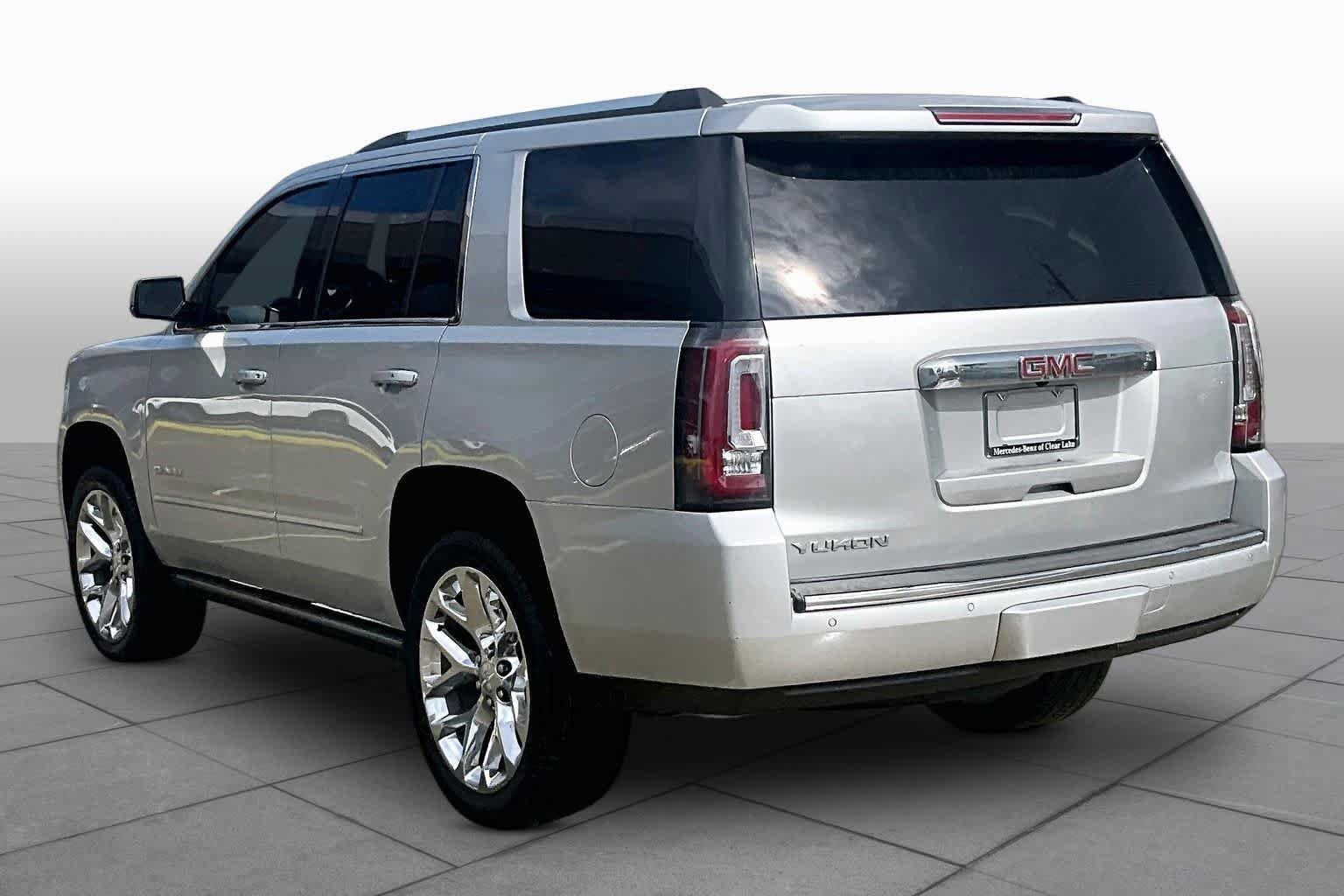 Used 2016 GMC Yukon Denali w/ Open Road Package RWD image 12