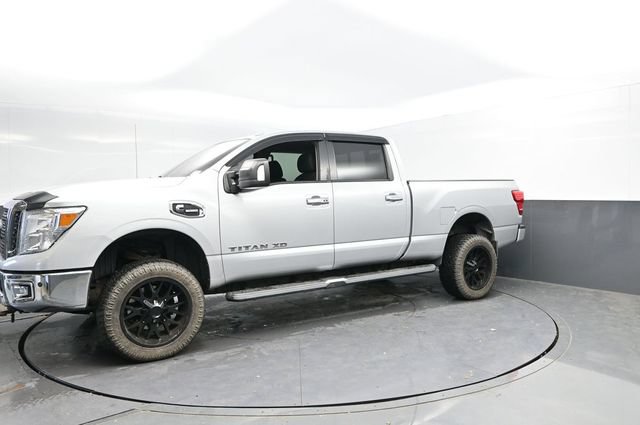 Used 2016 Nissan Titan XD AWD/4WD image 7