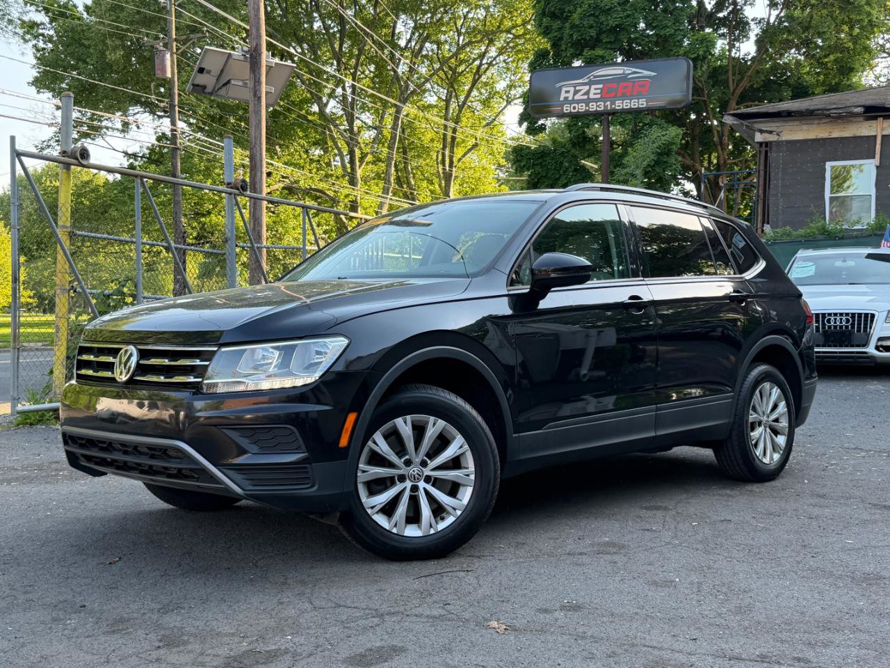 Used 2020 Volkswagen Tiguan S FWD image 3