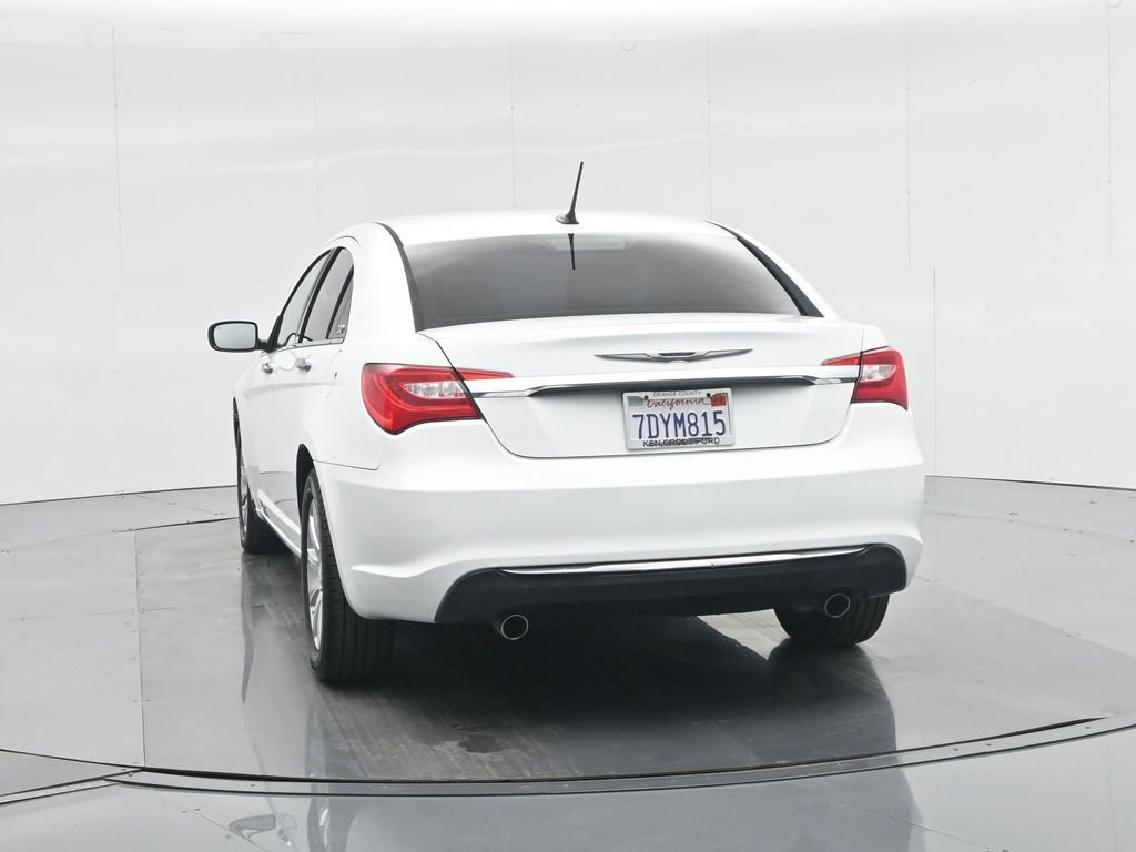 Used 2014 Chrysler 200 Limited image 29