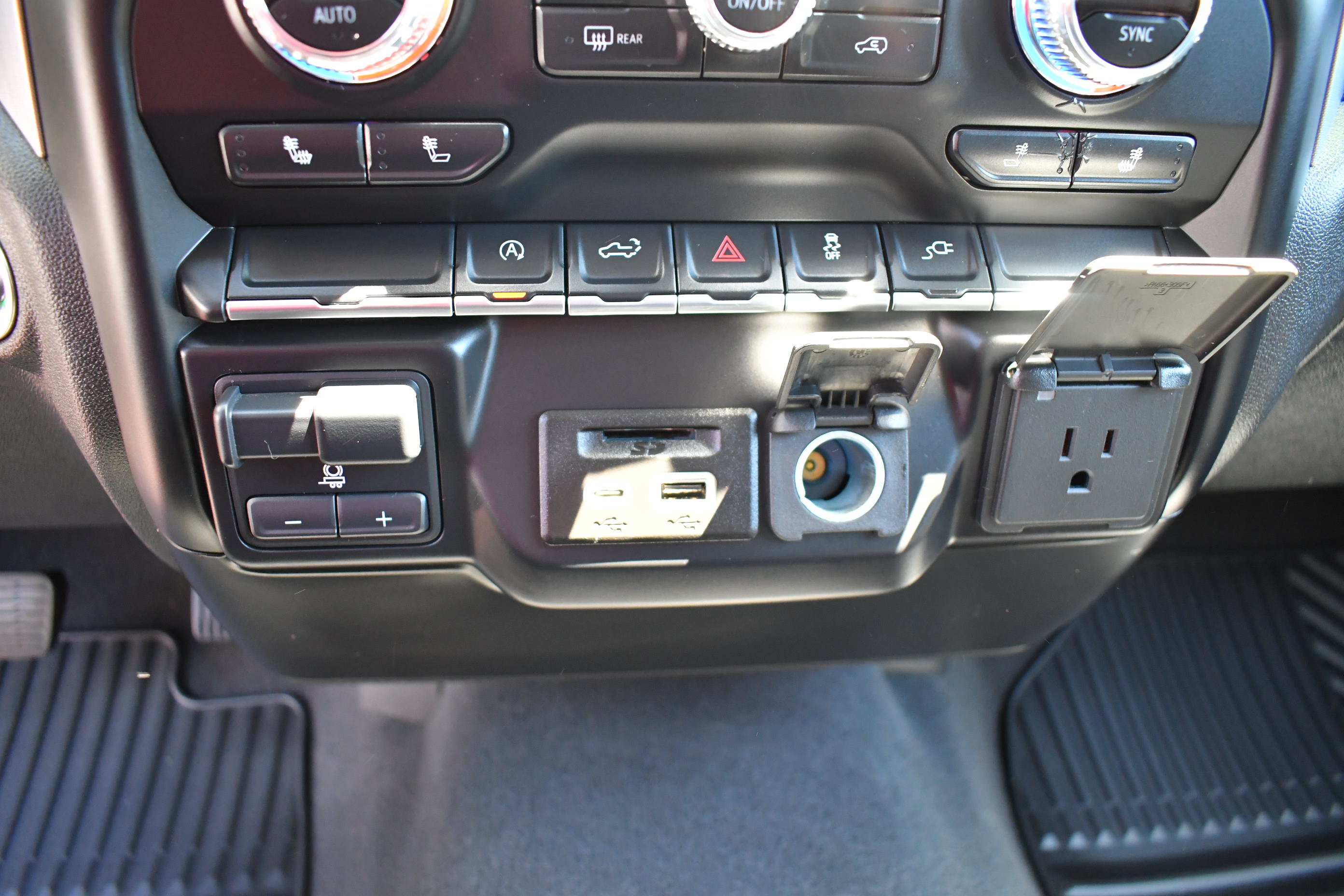 Used 2019 GMC Sierra 1500 SLT RWD image 20