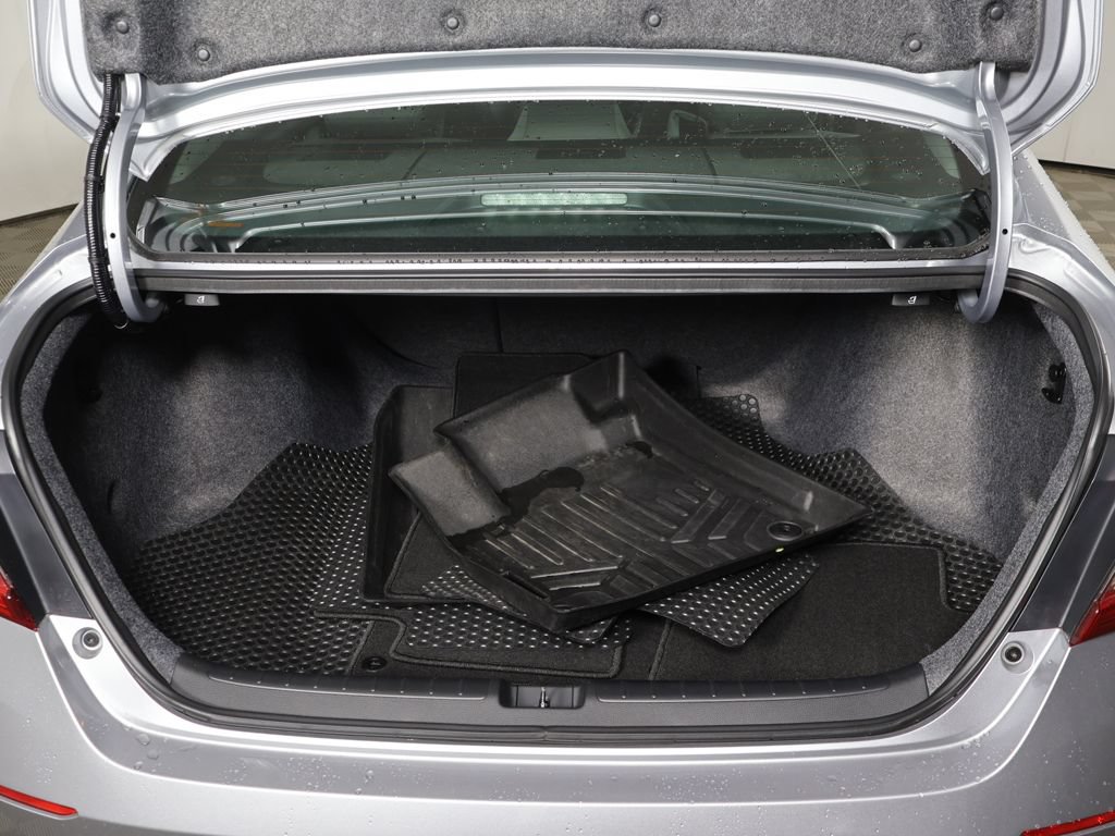 Used 2020 Honda Accord EX image 16