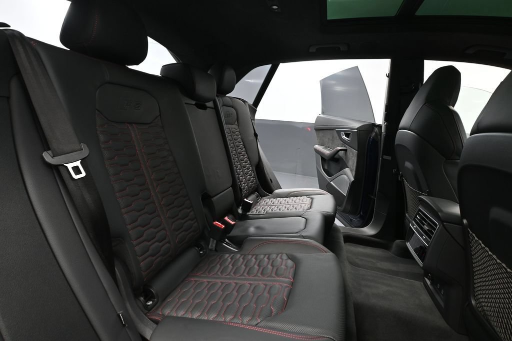 Used 2021 Audi RS Q8 AWD/4WD image 38