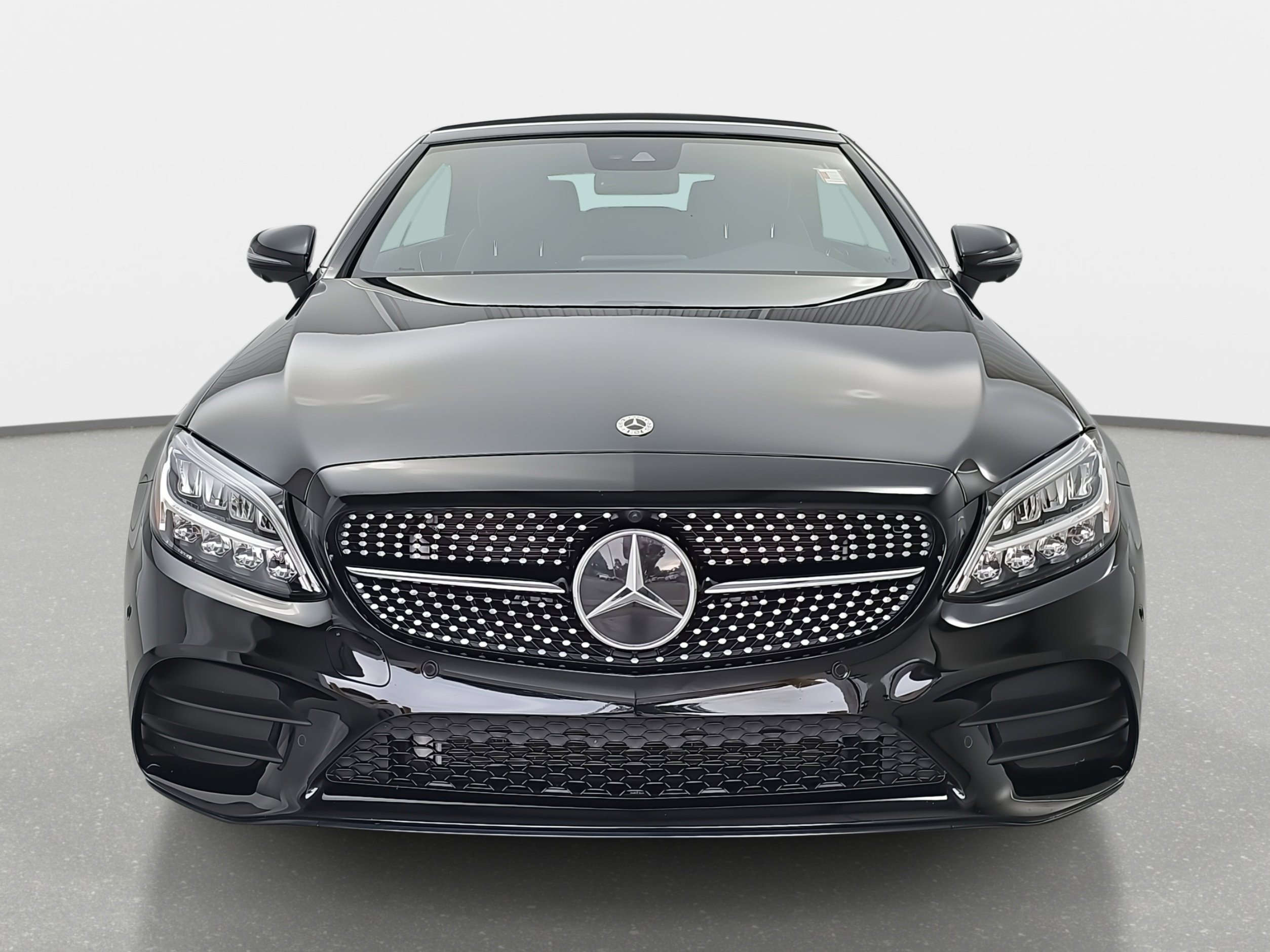 Used 2023 Mercedes-Benz C 300 Cabriolet image 2