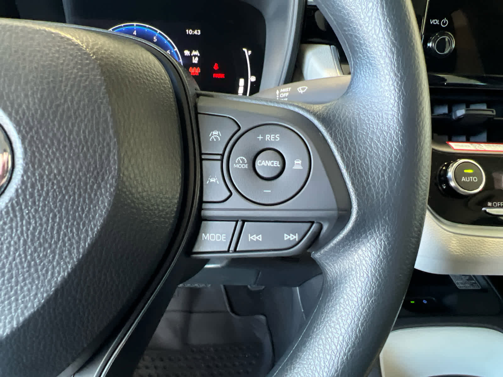 New 2026 Toyota Corolla LE w/ LE Premium Package image 17