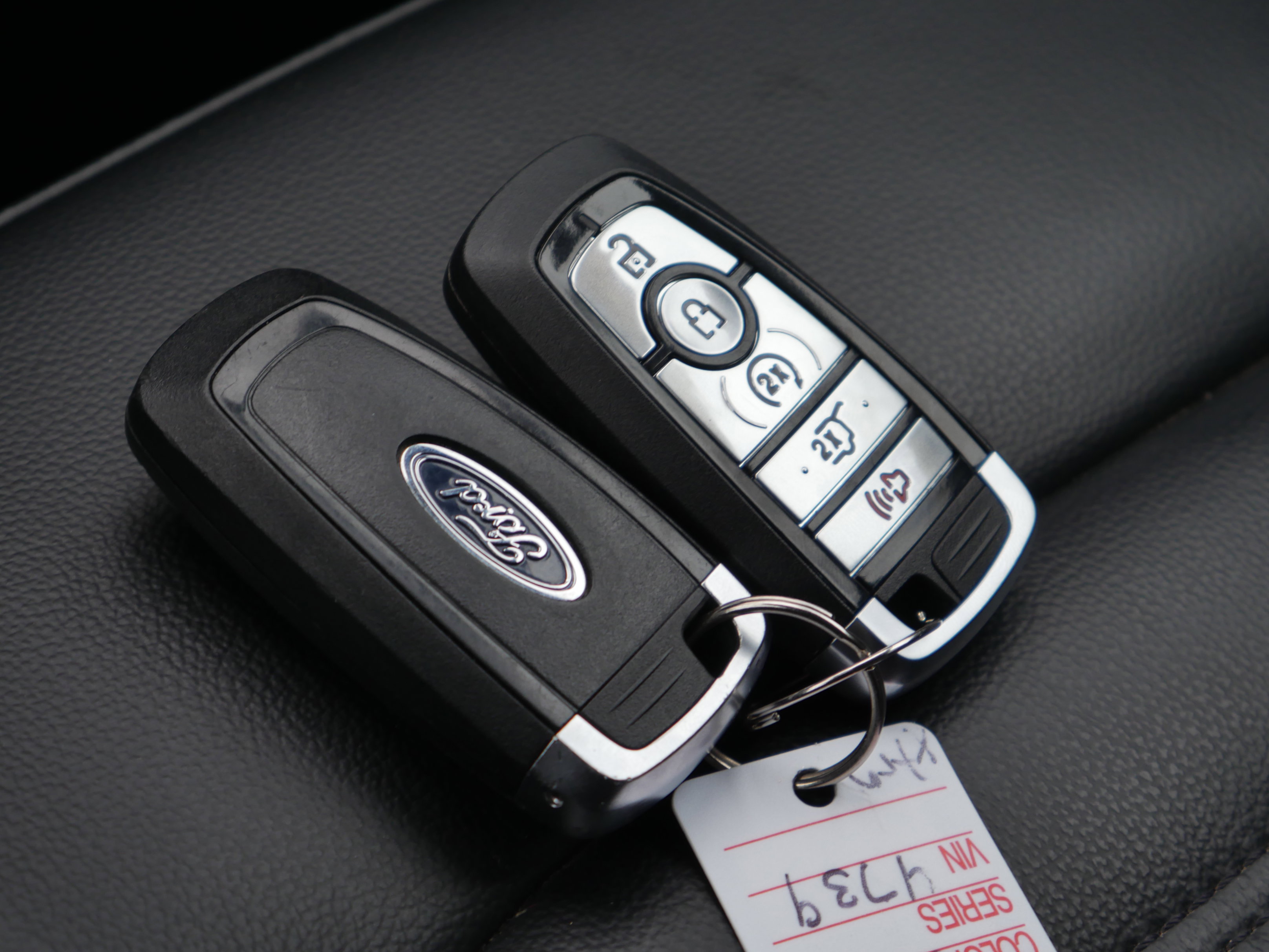 Used 2024 Ford Edge SEL w/ Convenience Package image 27