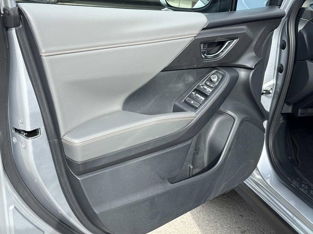 New 2026 Subaru Crosstrek 2.5i Limited w/ Crosstrek Mirror Package image 11