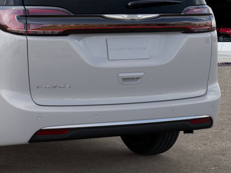 New 2026 Chrysler Pacifica Select FWD image 13