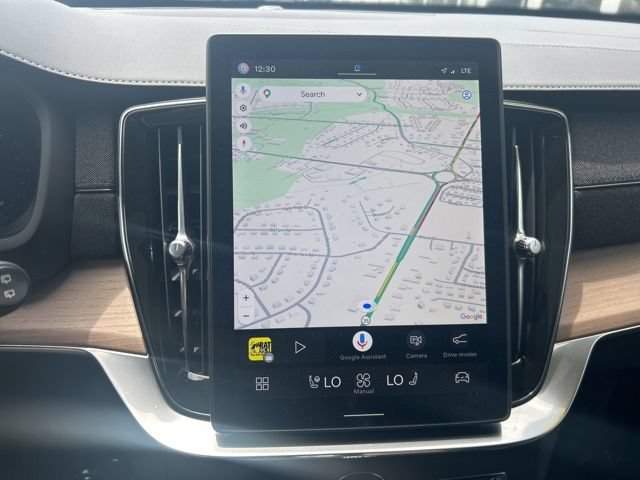 Certified 2025 Volvo XC90 B6 Plus AWD/4WD image 22