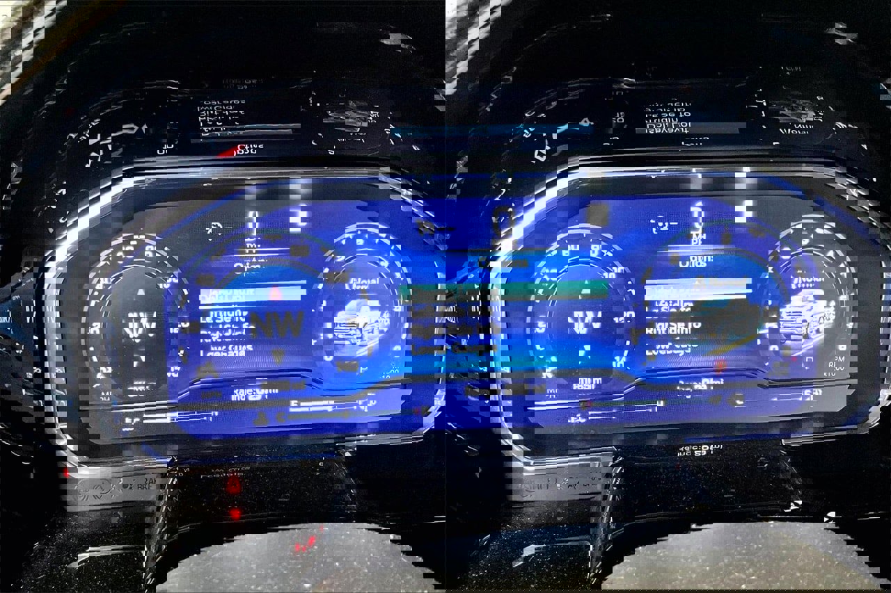 Used 2022 Chevrolet Silverado 1500 High Country w/ High Country Premium Package image 18