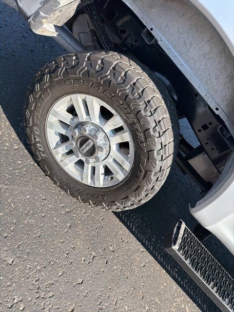 Used 2019 Ford F250 XLT AWD/4WD image 5