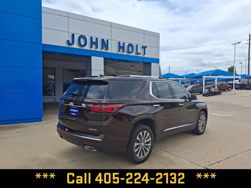 Used 2023 Chevrolet Traverse Premier AWD/4WD image 8