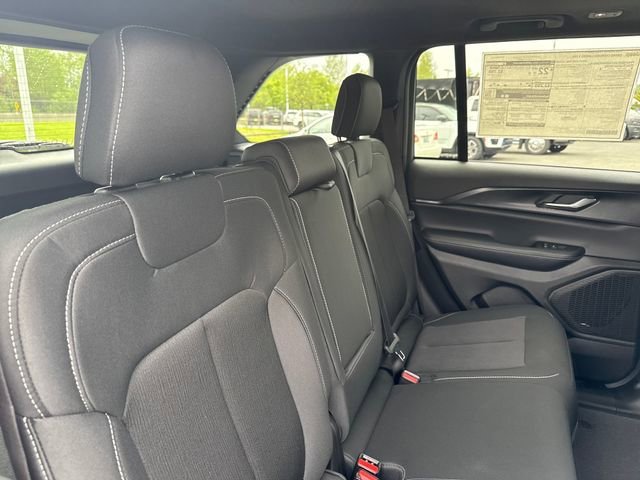 New 2026 Jeep Grand Cherokee Laredo X AWD/4WD image 14