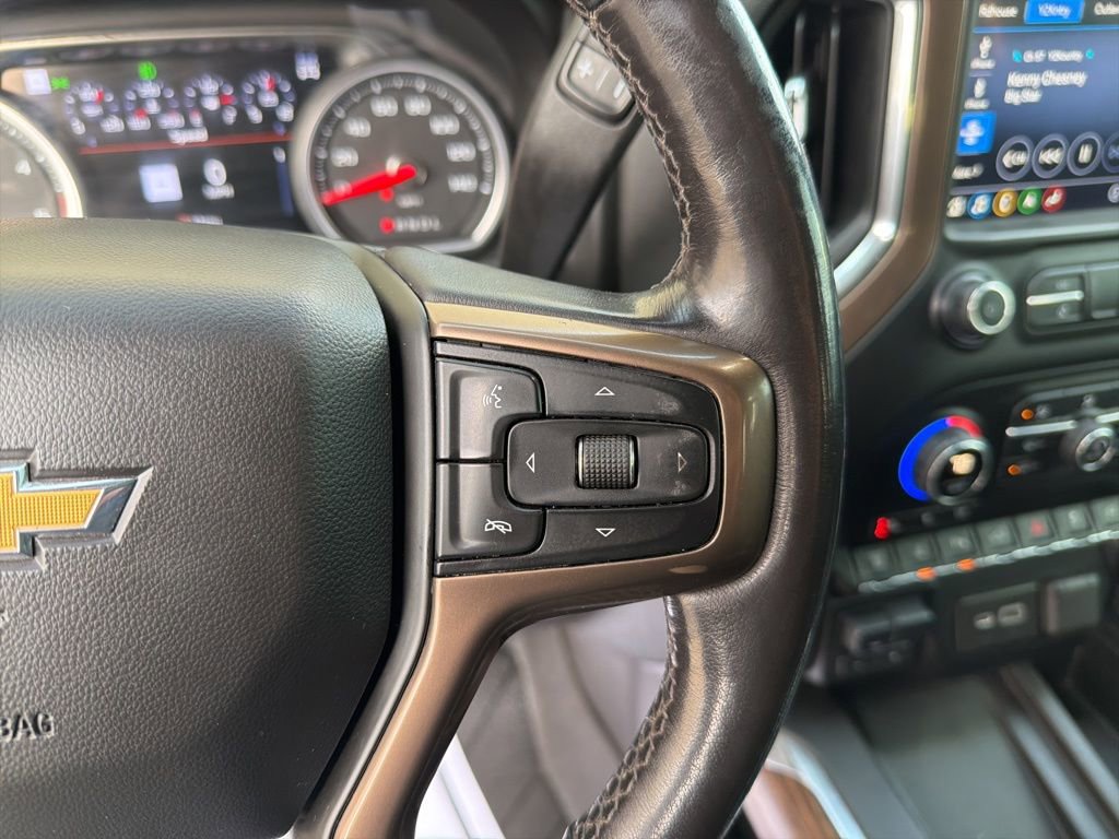 Used 2020 Chevrolet Silverado 3500 High Country image 23