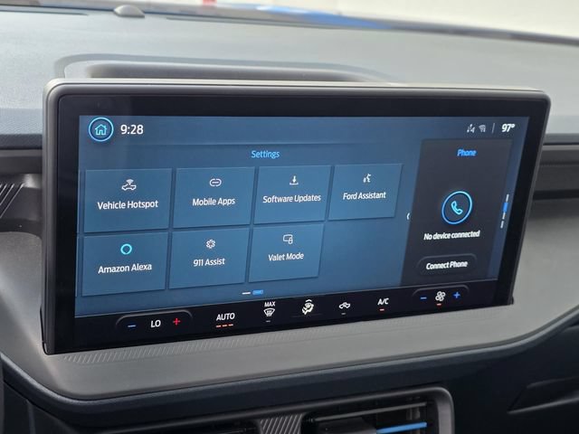 Used 2025 Ford Maverick Lobo AWD/4WD image 16