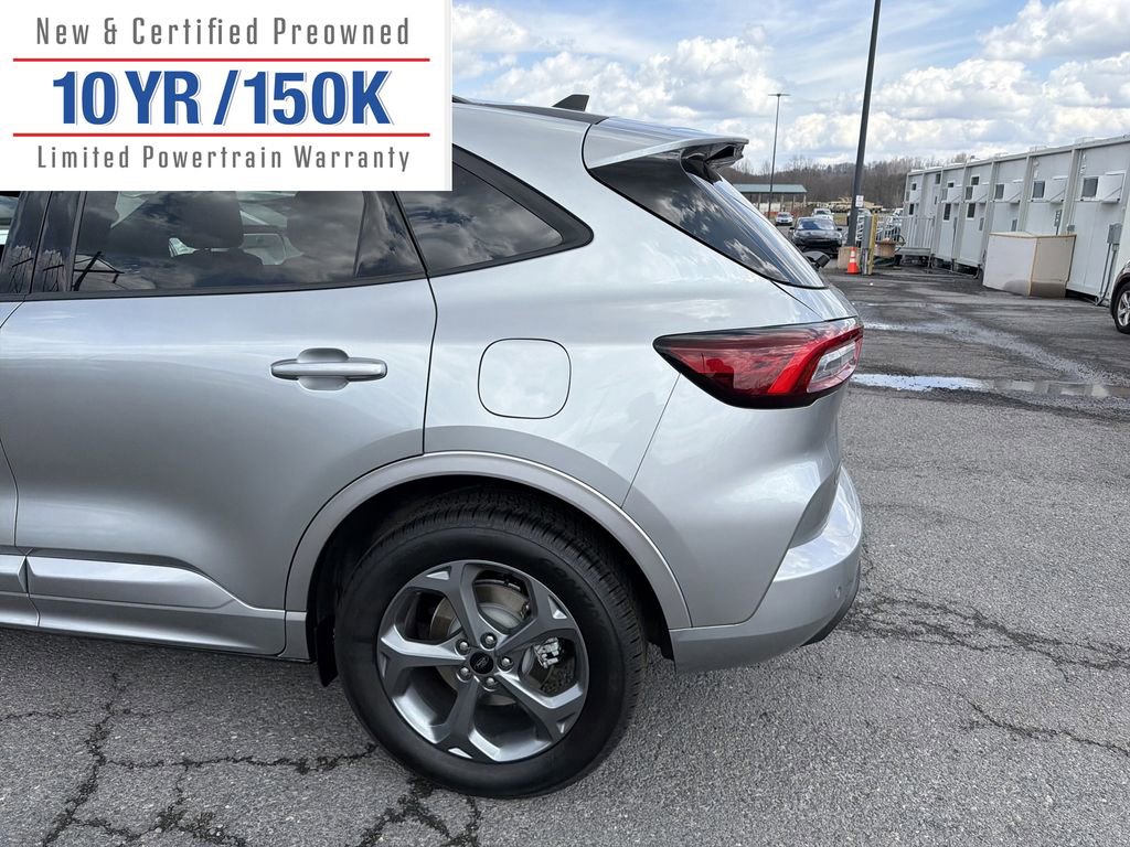 Used 2024 Ford Escape ST-Line w/ Tech Pack #1 image 9