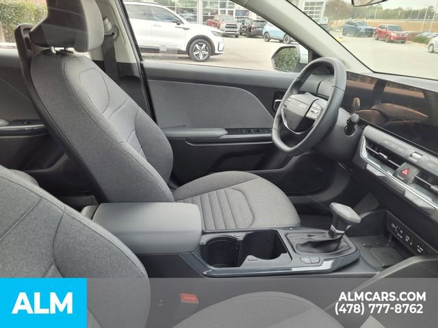 Used 2025 Kia K4 EX image 11