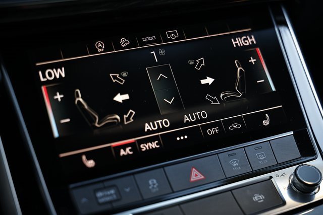 Used 2025 Audi Q7 3.0T Premium Plus image 39