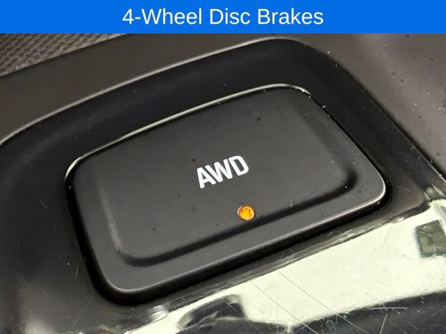 Used 2023 Chevrolet Equinox RS AWD/4WD image 25