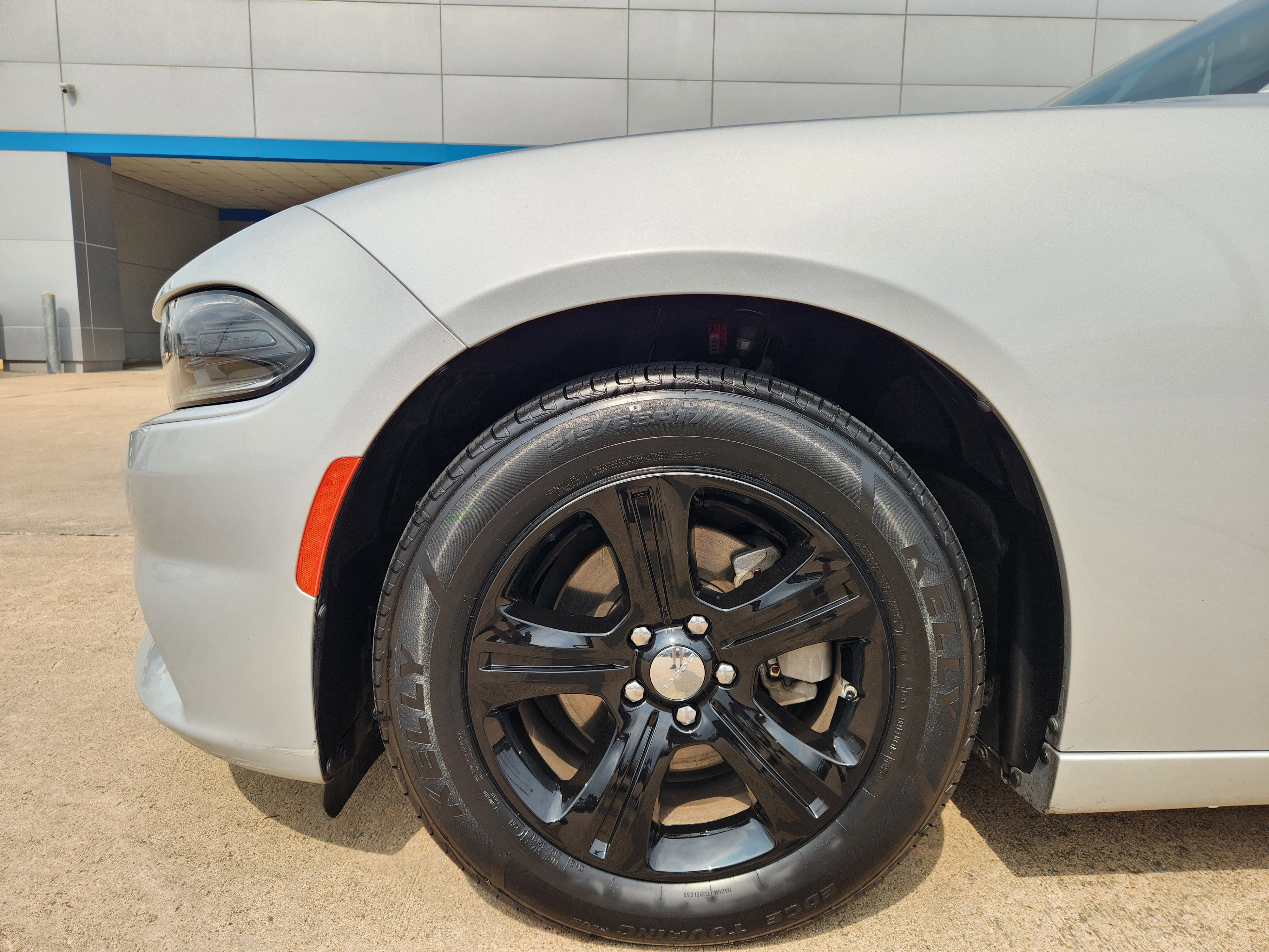 Used 2023 Dodge Charger SXT RWD image 9