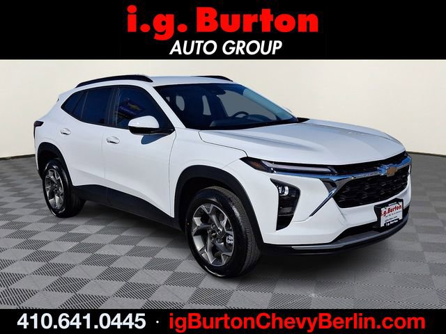 New 2026 Chevrolet Trax LT w/ Driver Confidence Package