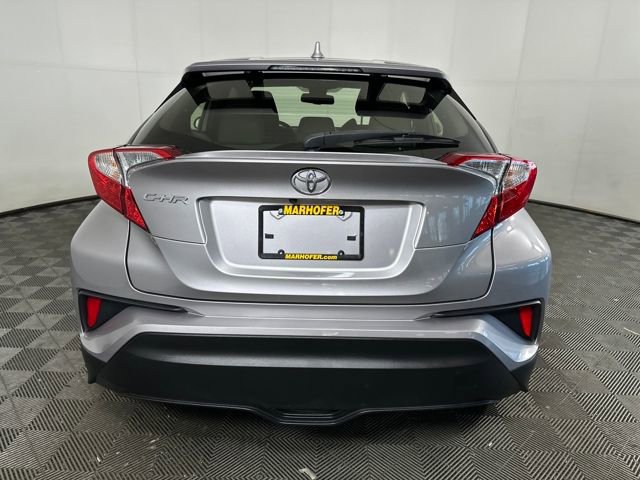 Used 2019 Toyota C-HR XLE image 4