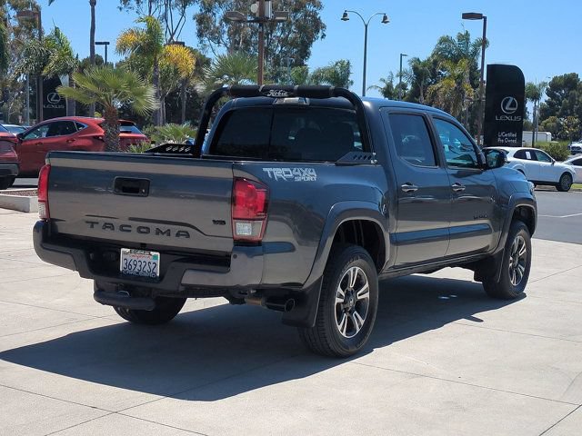 Used 2019 Toyota Tacoma TRD Sport w/ Technology Package AWD/4WD image 9