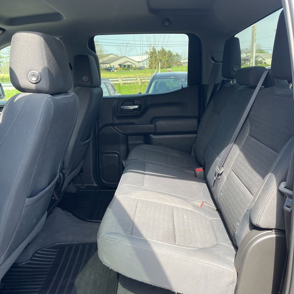 Used 2019 Chevrolet Silverado 1500 LT AWD/4WD image 12