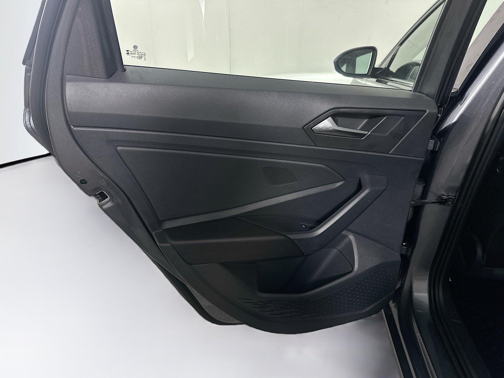 Used 2023 Volkswagen Jetta SE FWD image 24