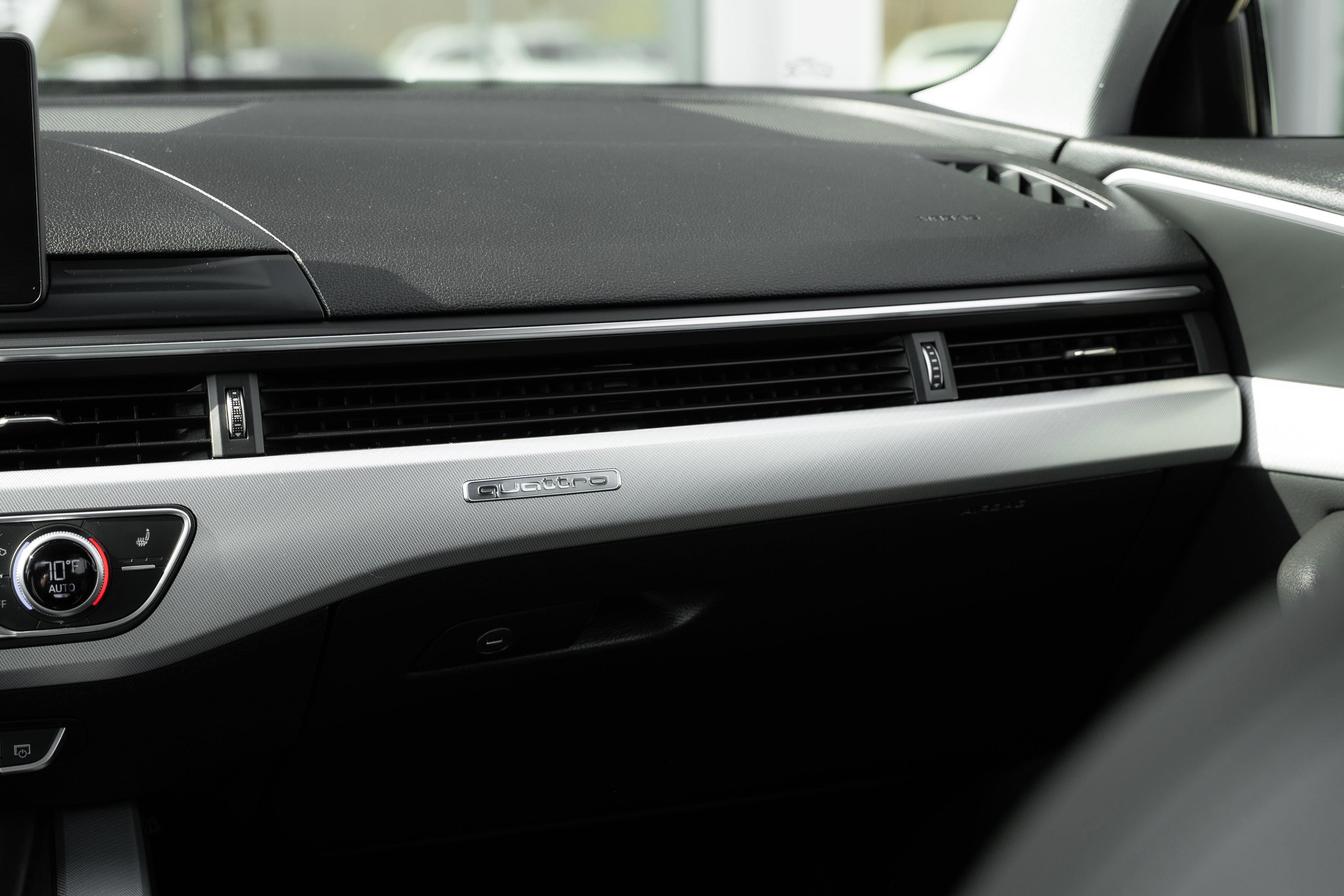 Used 2017 Audi A4 2.0T Premium w/ Convenience Package image 14