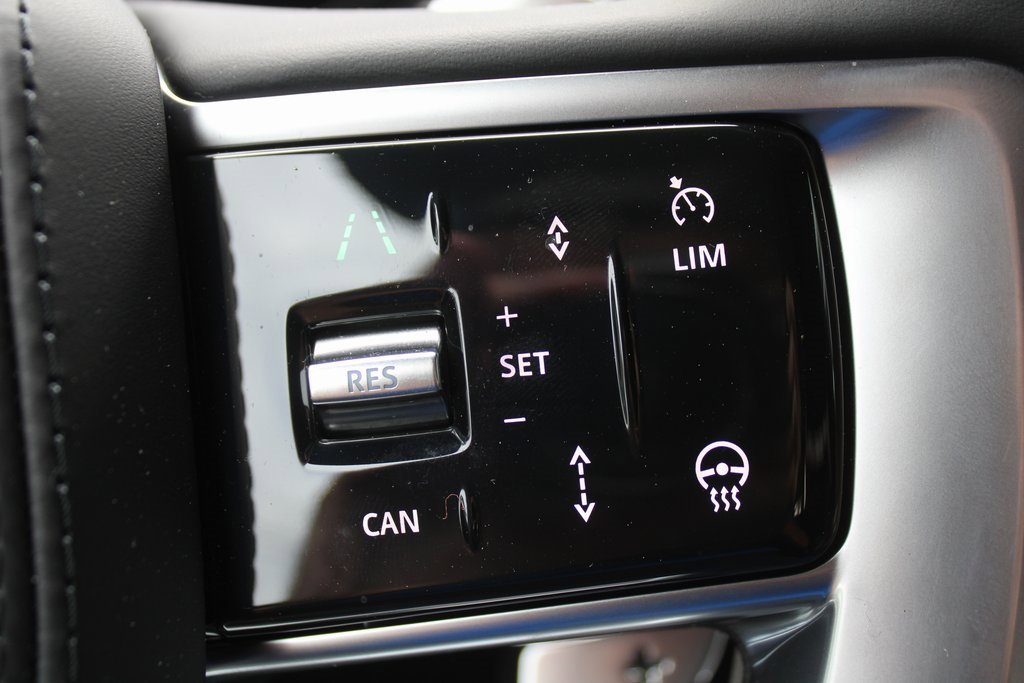 New 2025 Land Rover Range Rover SV image 35