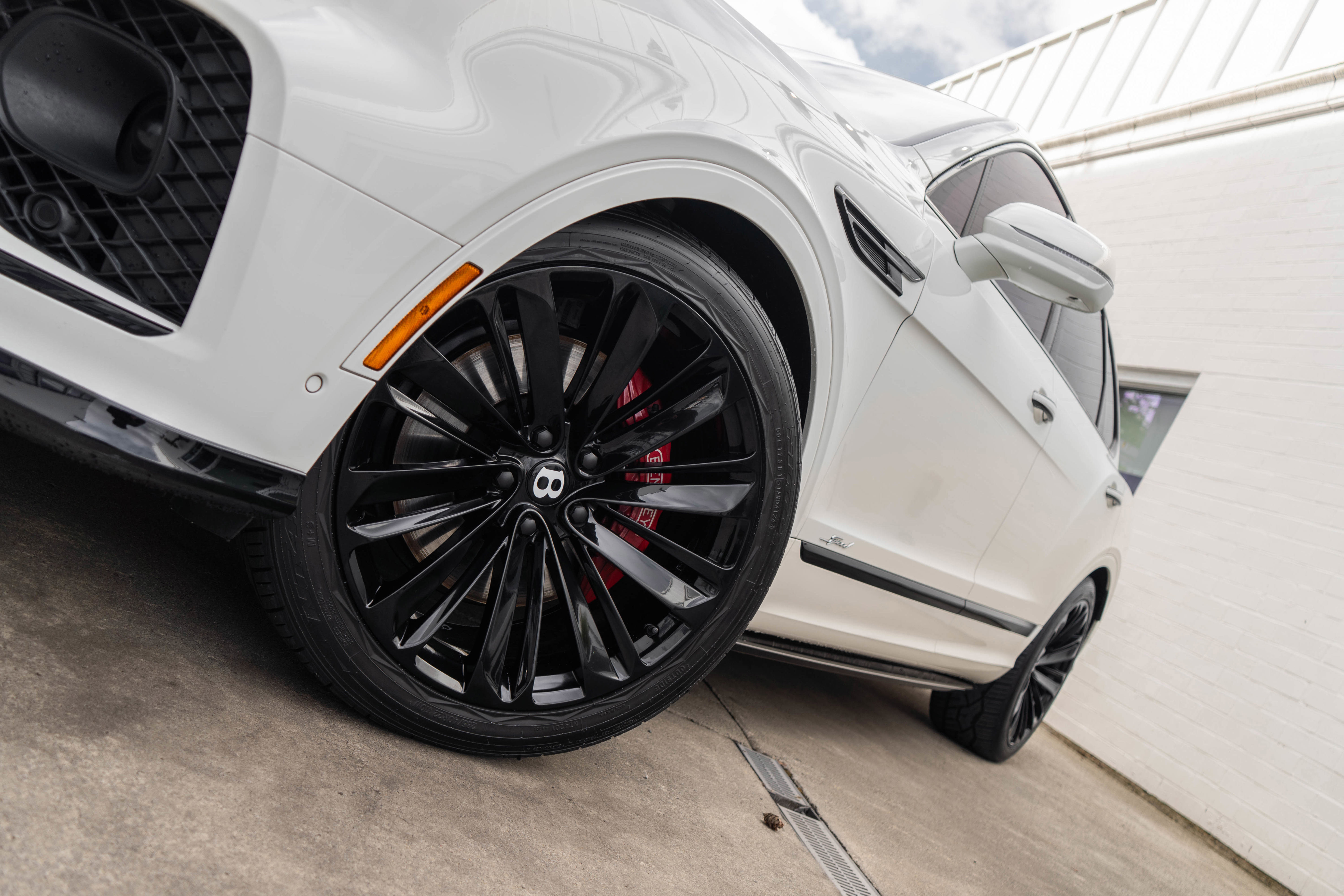 Used 2021 Bentley Bentayga Speed image 4