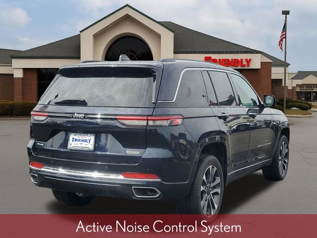 Used 2023 Jeep Grand Cherokee Overland image 4