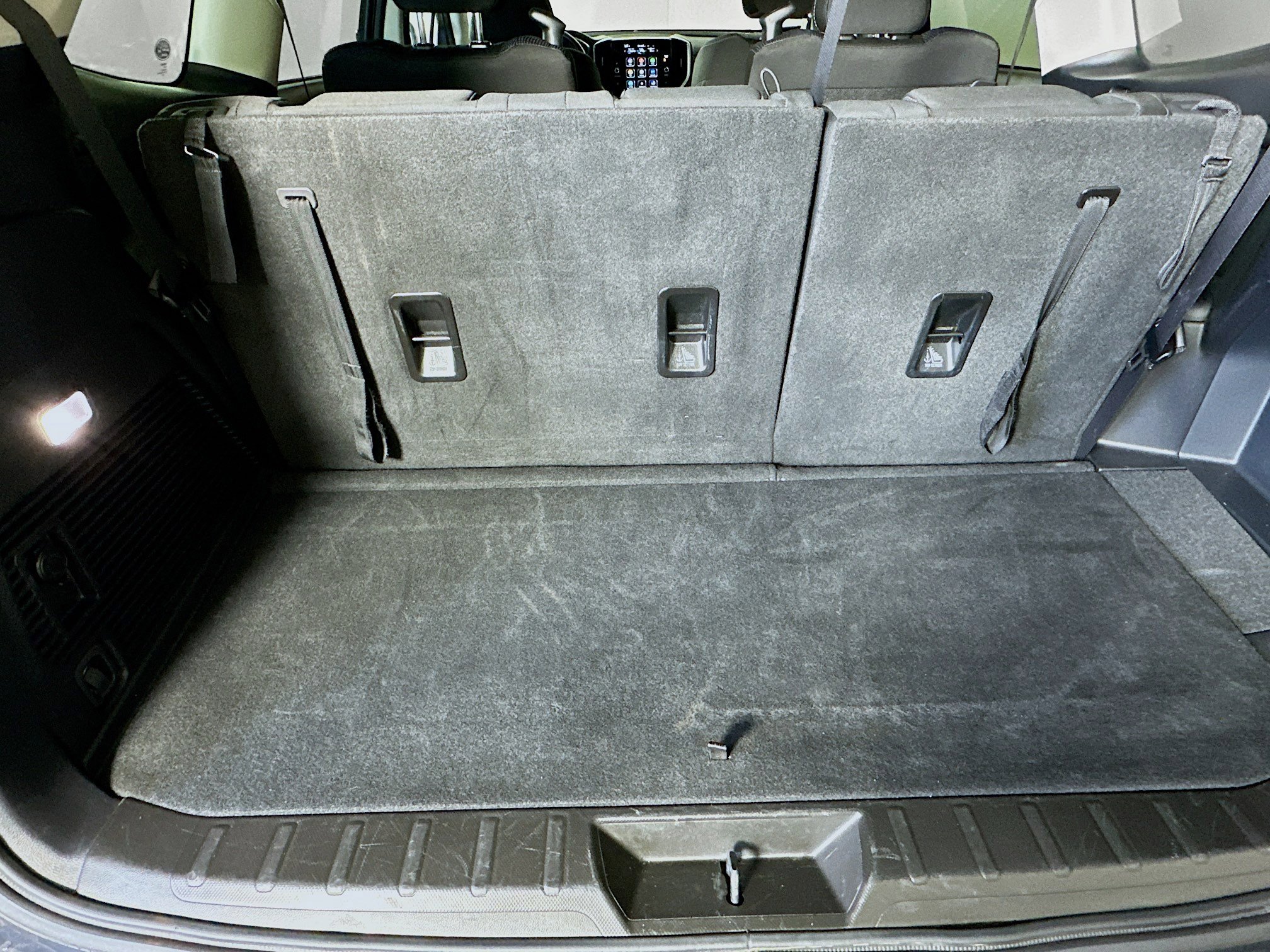 Used 2025 Subaru Ascent Premium image 28