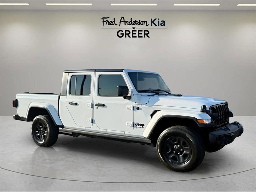 Used 2023 Jeep Gladiator Willys