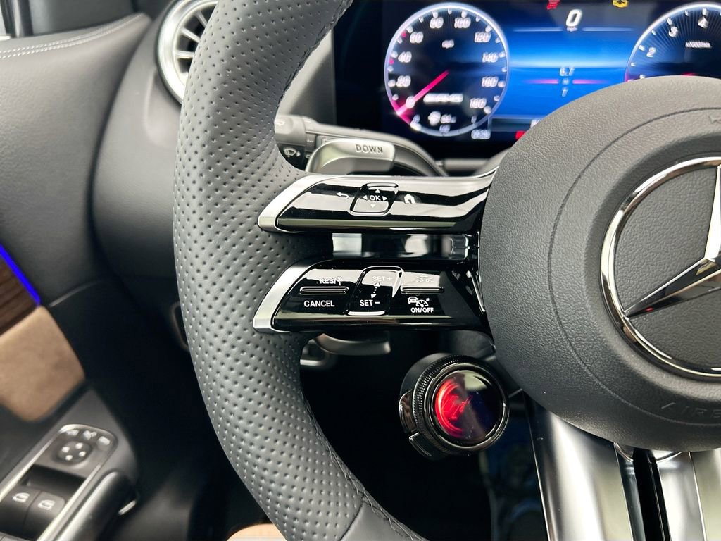 New 2026 Mercedes-Benz GLA 35 AMG 4MATIC image 11