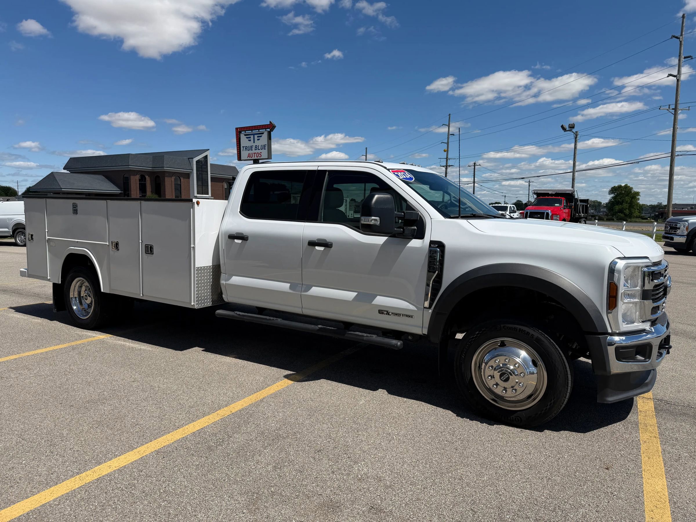 Used 2024 Ford F550 4x4 Crew Cab Super Duty w/ XLT Value Package image 7