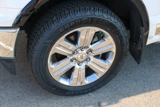Used 2018 Ford F150 King Ranch w/ Equipment Group 601A Luxury AWD/4WD image 7