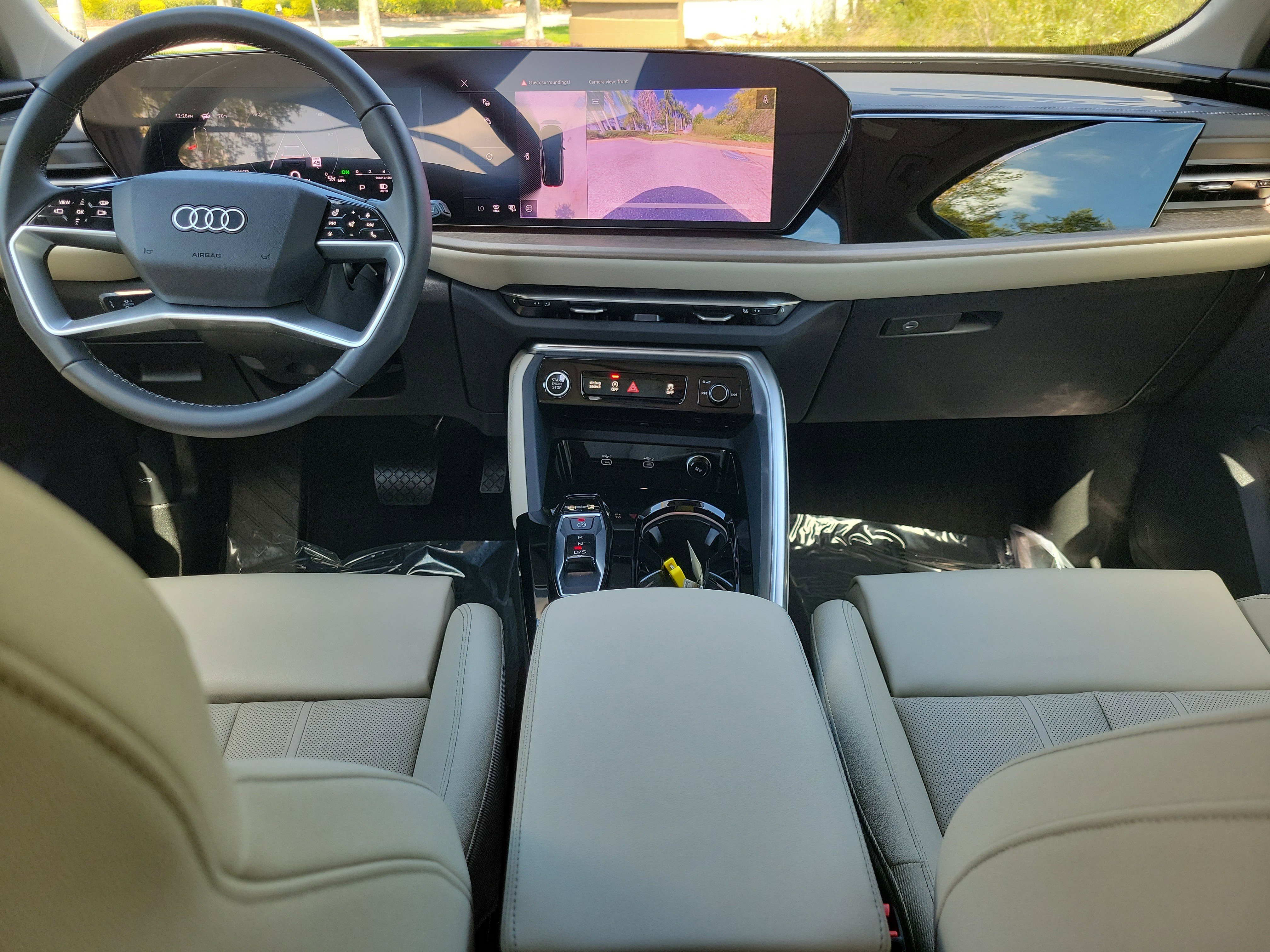 Used 2025 Audi Q5 Premium Plus w/ Premium Plus image 16