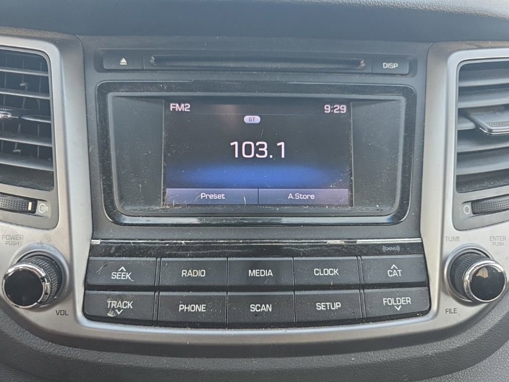 Used 2017 Hyundai Tucson SE image 29