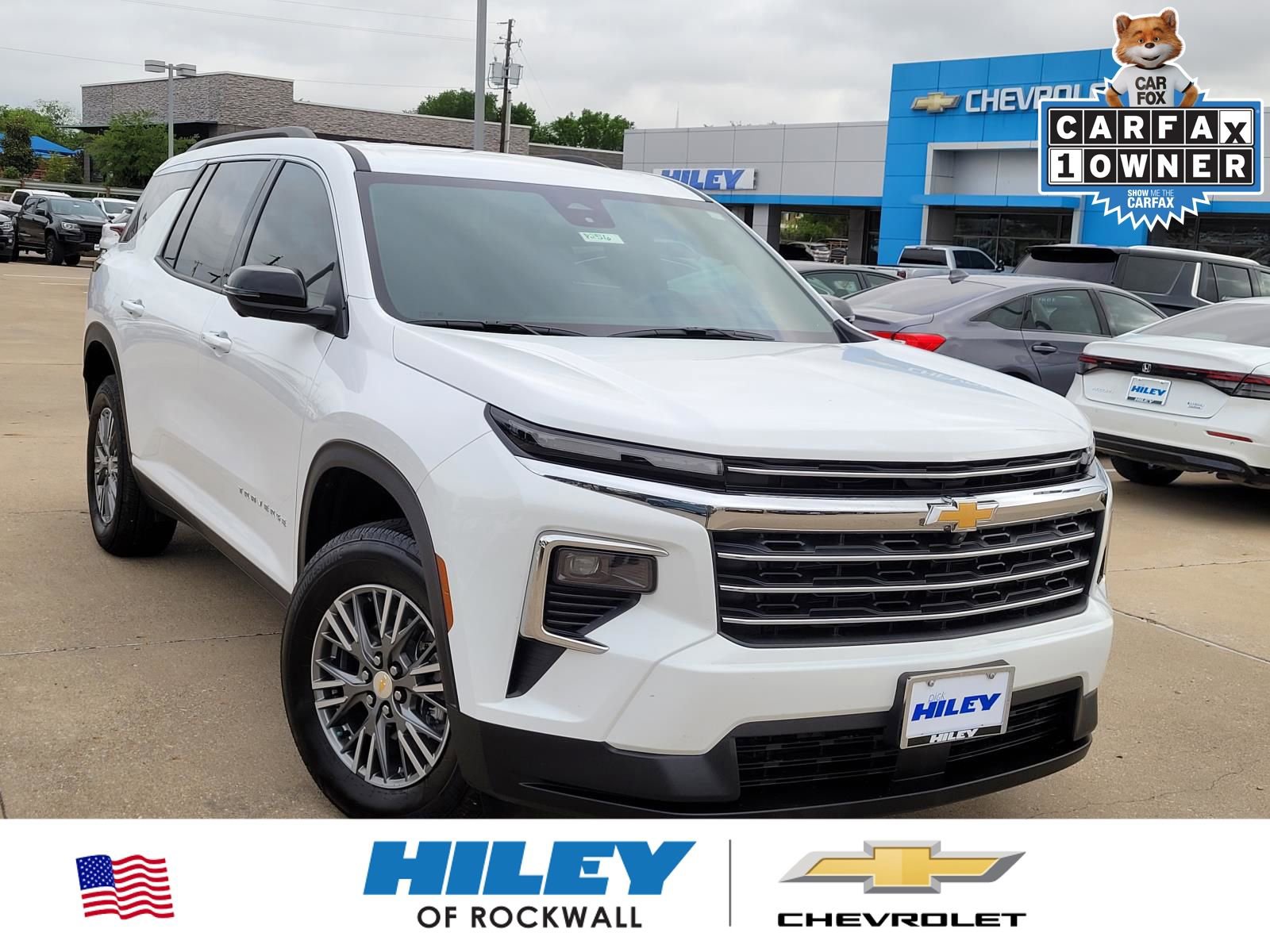 Used 2025 Chevrolet Traverse LT w/ Driver Confidence Package